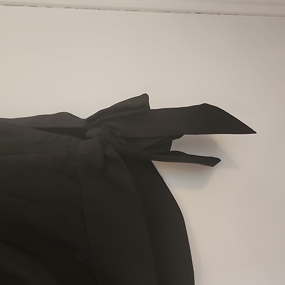 Haut avec broderie - Top with embrodery - Picture 3 of 4